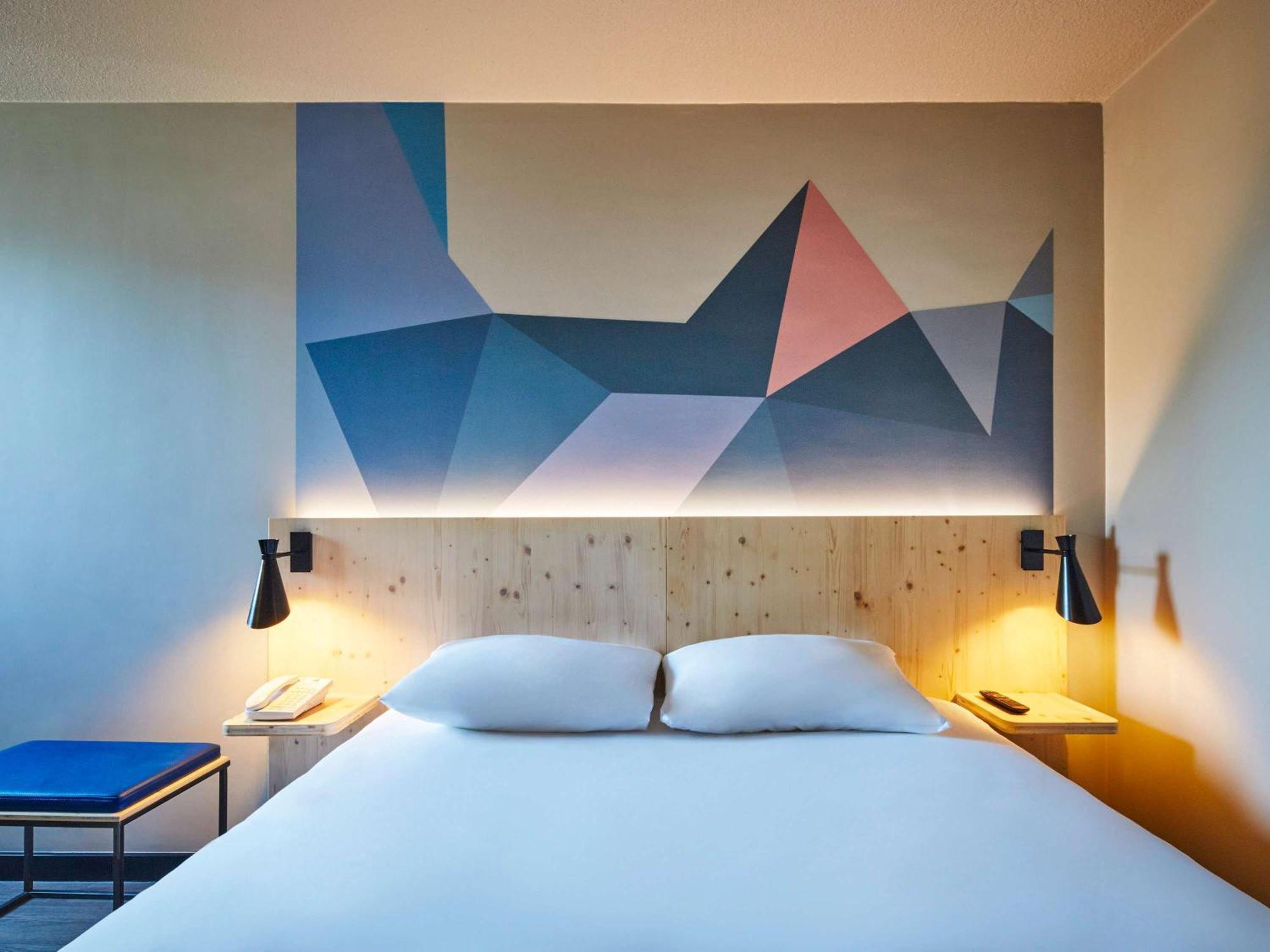 Ibis Styles Evry Lisses Hotel Exterior photo